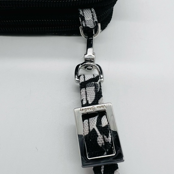 Vera Bradley Floral Black and White Women's Crossbody or wristlet Bag NWOT - Picture 14 of 16